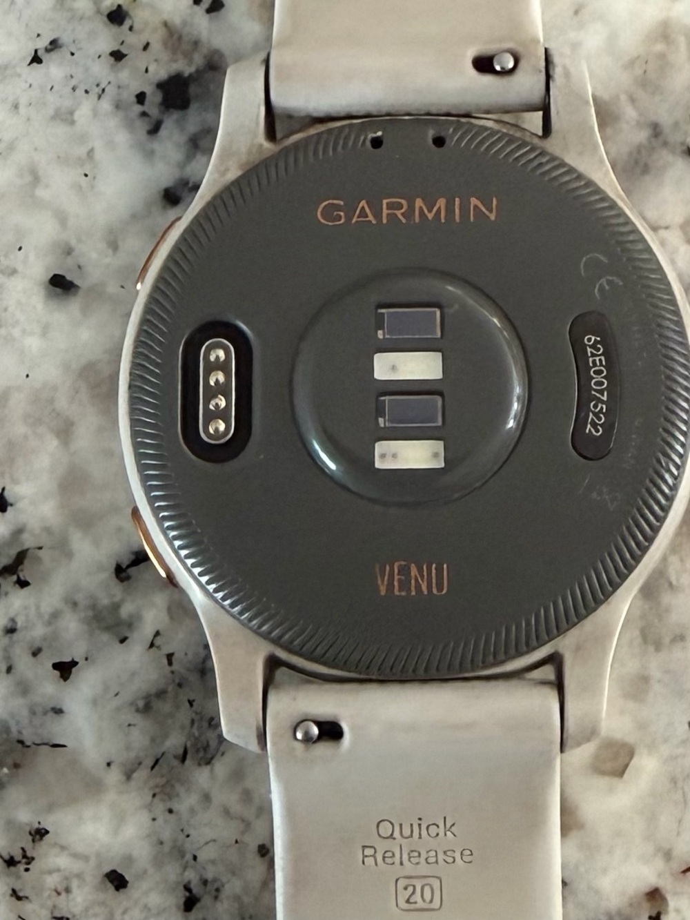 Garmin Venu Smartwatch with extra bands